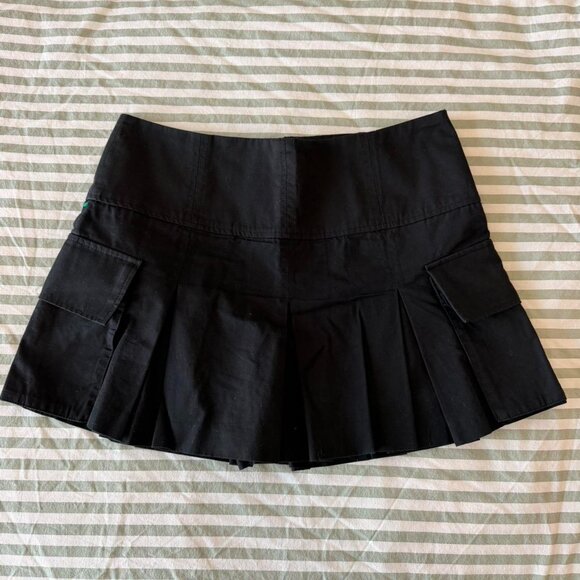 zara Dresses & Skirts - Black Pleated Skirt Size Xs F 60 E